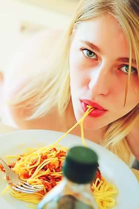 Striped get-up blue-eyed blonde ends up stripping during cooking Videos